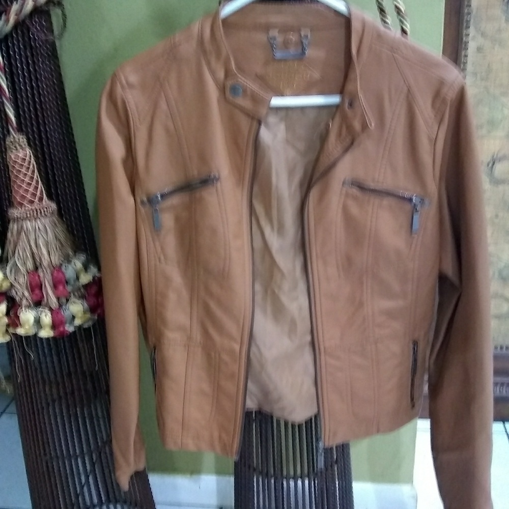 Biutiful leather jacket sz m